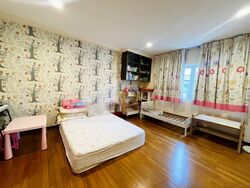 Sims Avenue East (D14), Detached #461379491